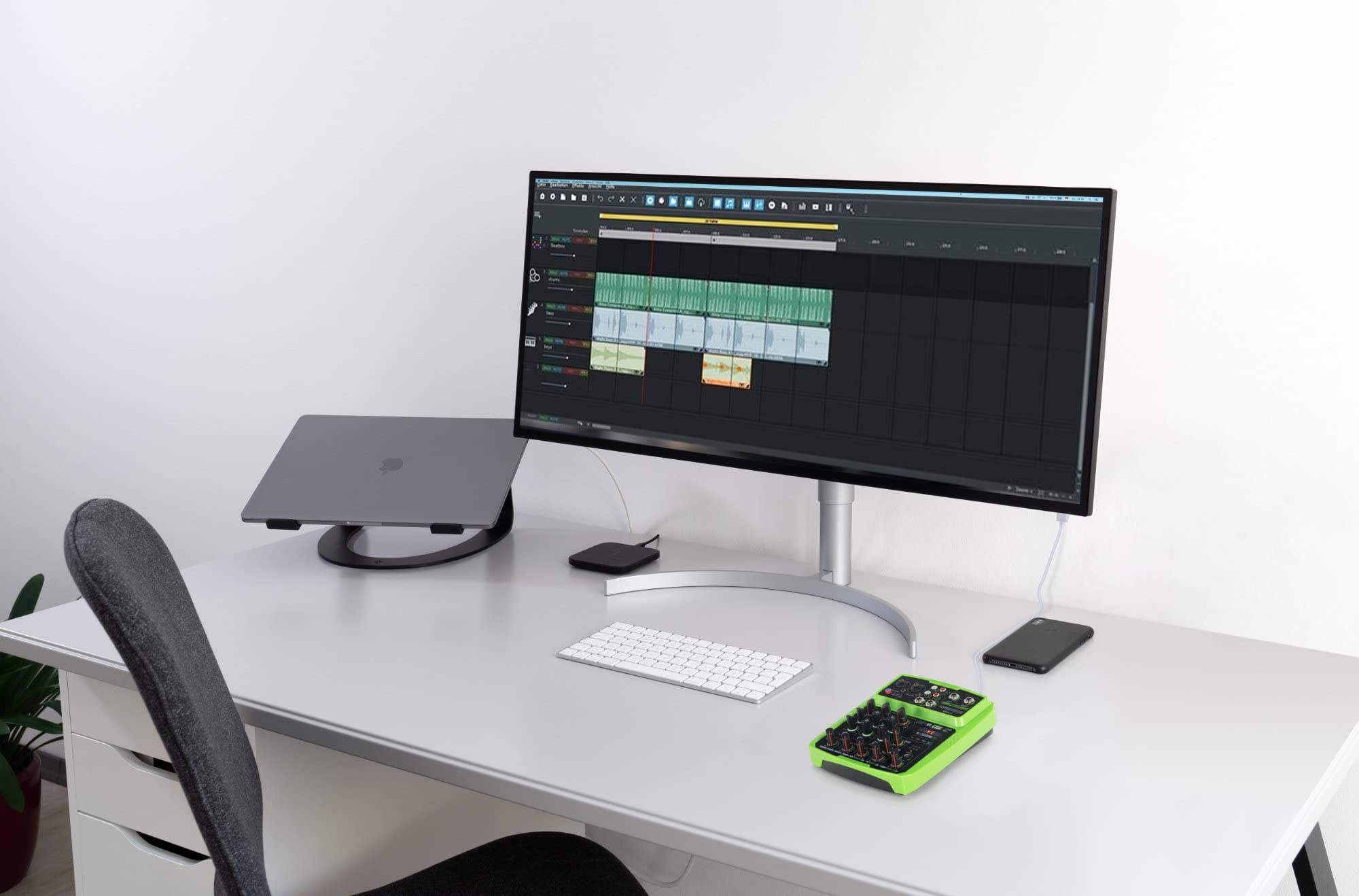 Pronomic Mini4 Mixer USB - Mixer 4 Canali Alimentato via USB - 2 Canali con Combo Jack - Ingresso Stereo - Media Player/Recorder con Bluetooth e USB - Interfaccia Audio - Verde
