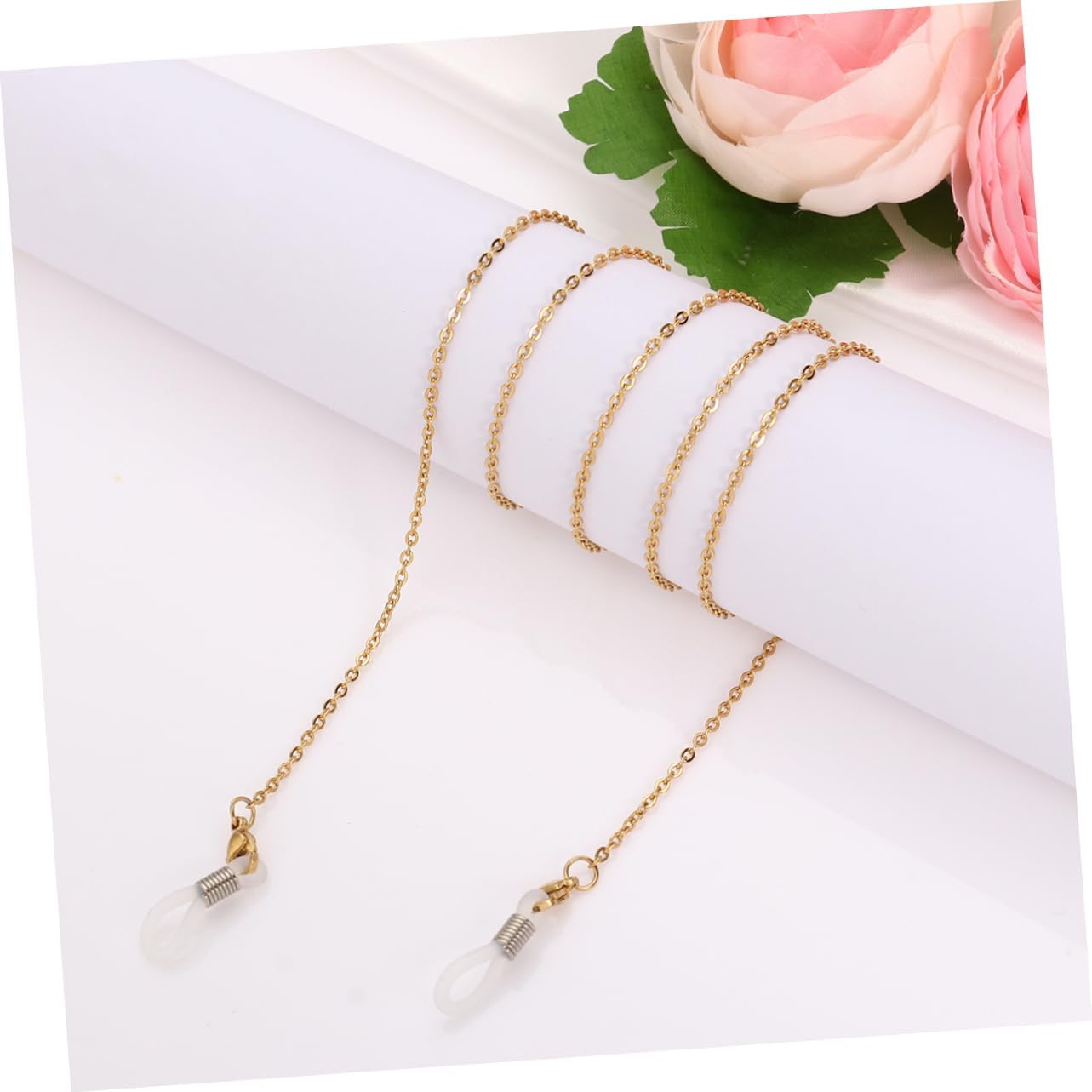 Ipetboom 31 Stainless Steel Plated Eyeglasses Chain for Women Adjustable Sunglasses Neck Cord Gold Finish for Daily Wear and Outdoor Activities