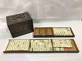 時代物 骨面竹背麻雀牌 唐木麻雀箱付 約1639g 東Y7-0311①