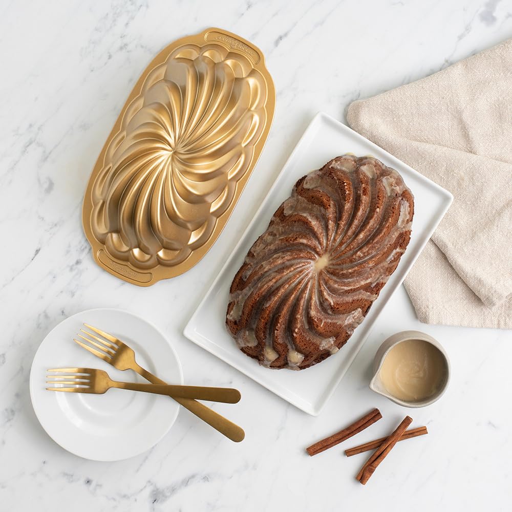 Nordic Ware + Pirouette Kastenform