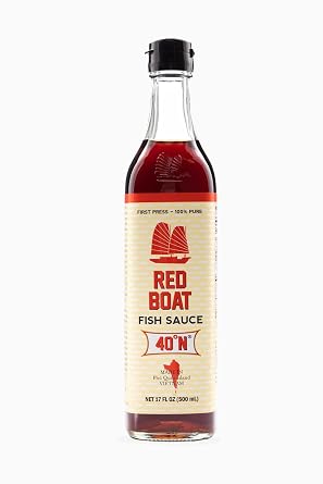 Red Boat Premium Fish Sauce, 500 ml (17 oz.) | Made with just 2 ingredients in Vietnam, Keto, Paleo, Whole 30, Gluten and Sugar free : Amazon.ae: Grocery