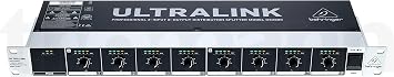 Behringer DS2800 Professional 2-Input 8-Output Distribution Splitter