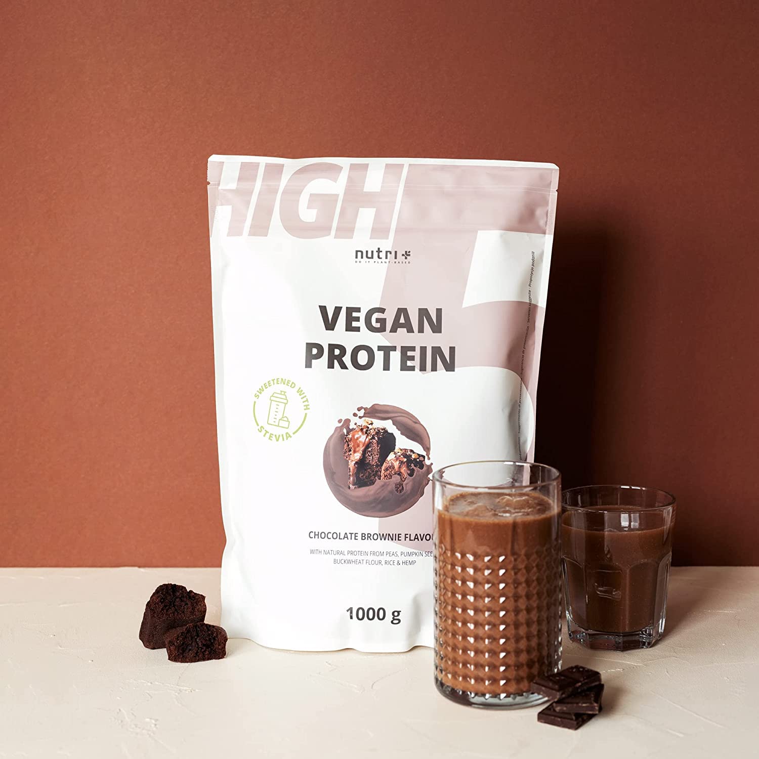 Nutri + Protéine végan - Brownie au chocolat Poudre de protéines végétaliennes sans sucralose ni soja Protéines de riz, pois, chanvre, sarrasin et de graines de citrouille 1kg