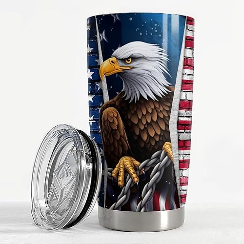 Vista 3 de SANDJEST Vaso de 20 onzas con diseño de águila con la bandera estadounidense, regalos para hombres y mujeres, vasos aislados de acero inoxidable