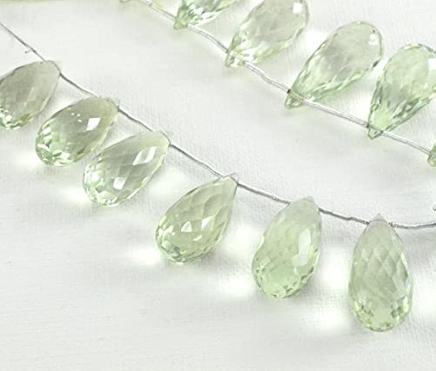 Améthyste verte briolette facettée de 18-23mm pour remplacer vos perces ternes et sans éclat