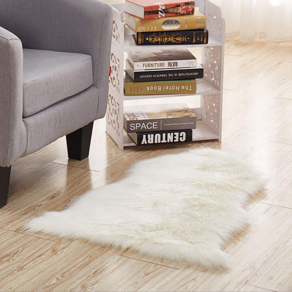 Soft Faux Sheepskin Fur Rug Soft Fluffy Carpets Chair Couch Cover Seat Area Rugs For Bedroom Sofa Floor Living Room Home Decor Nursery (Off White)