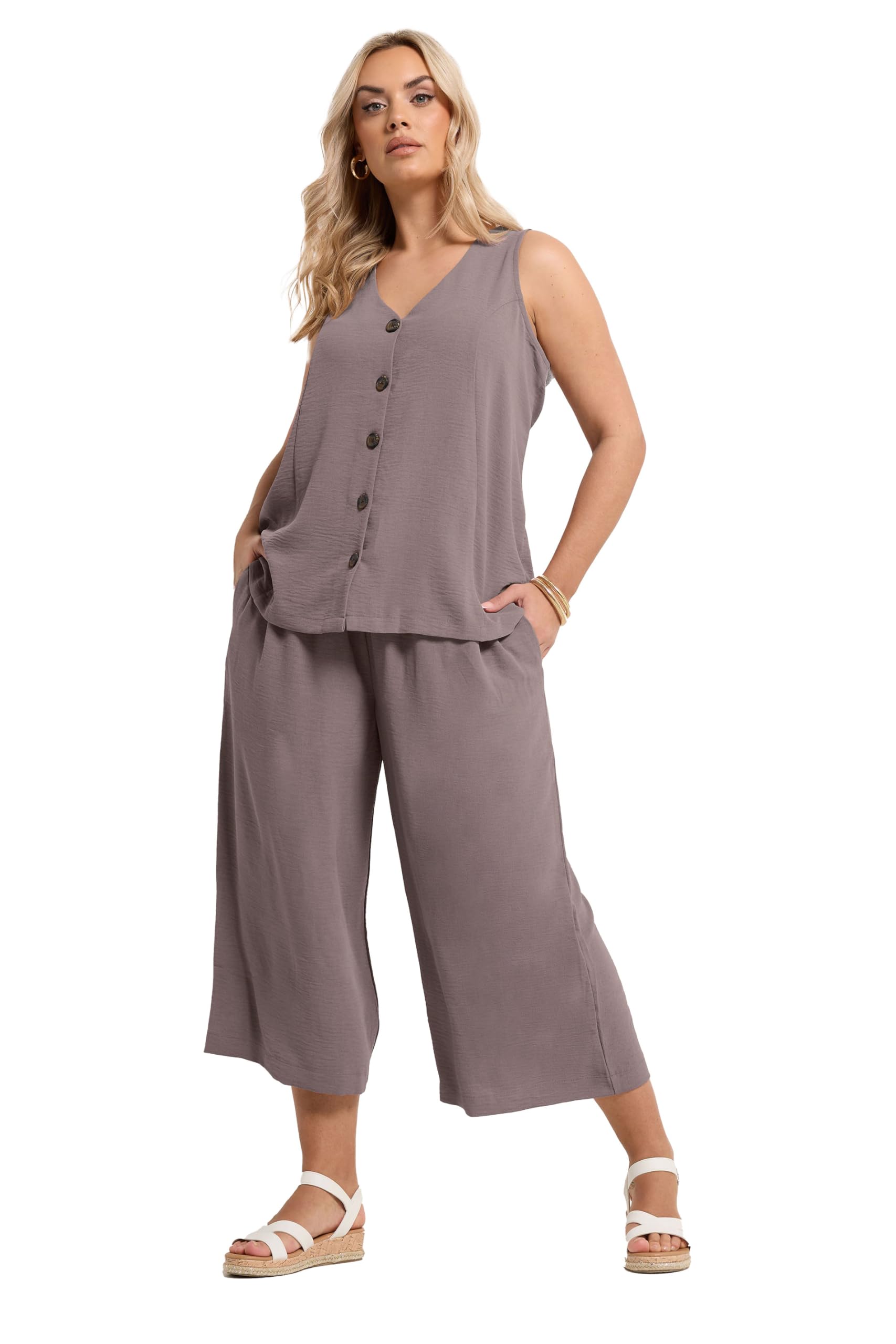 Yours Women's Taupe Cropped Twill Culottes In | Size: 26-28
