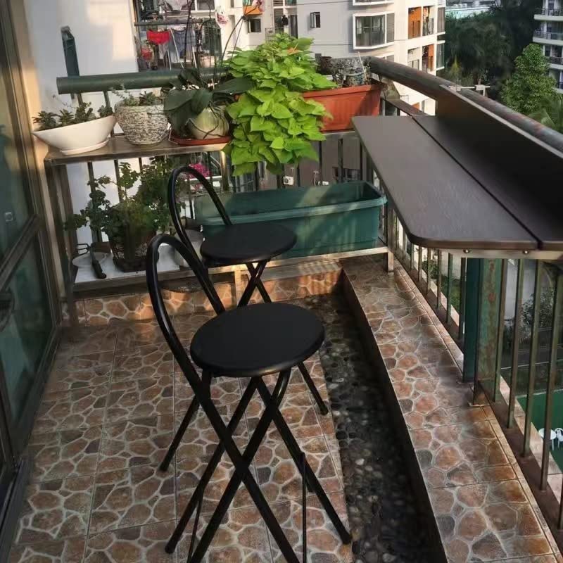 Tabouret de bar pliable avec dossier blanc pour éviter le mal de dos au comptoir