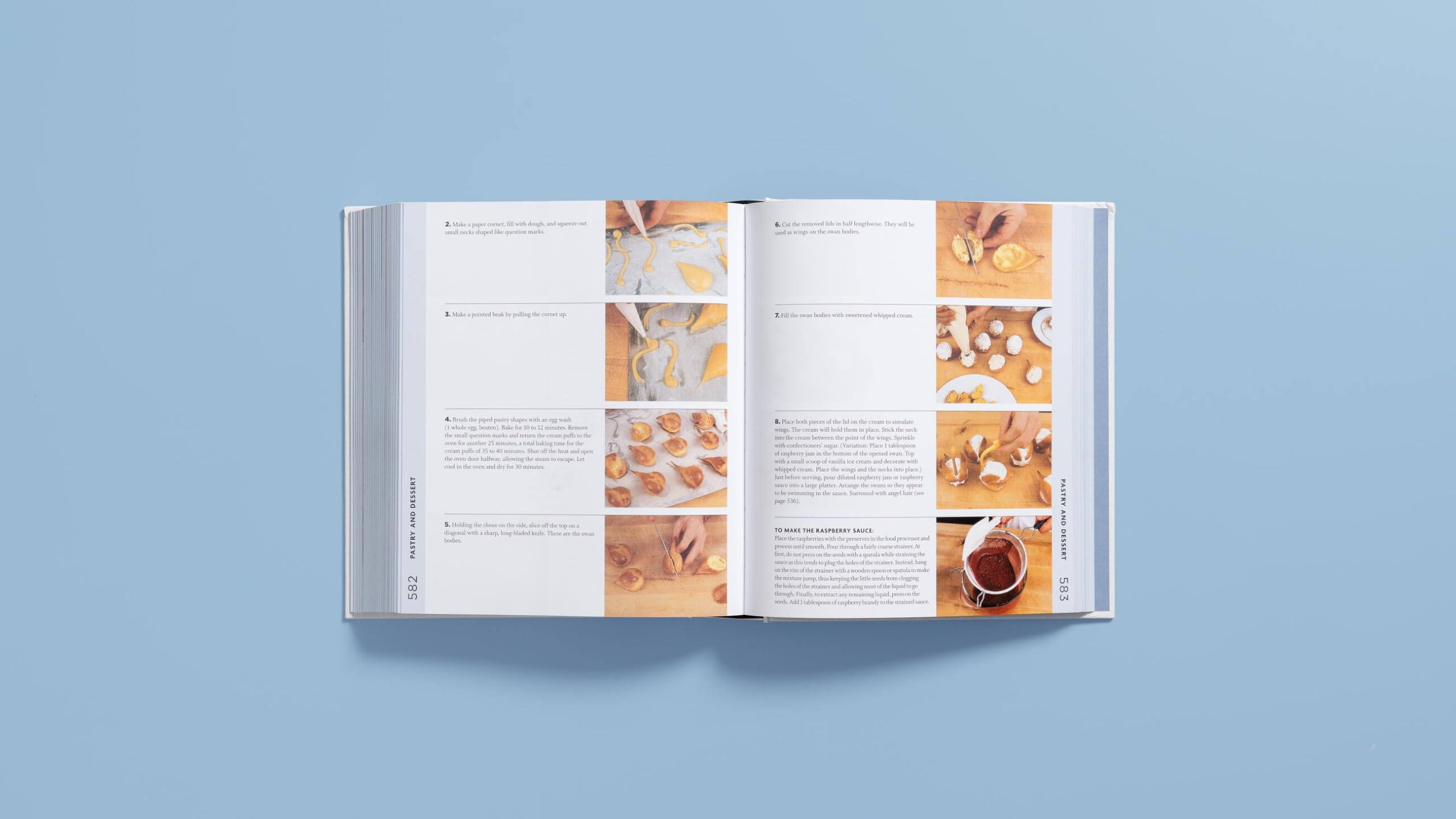Jacques Pépin Complete Techniques 50th Anniversary Edition: A Culinary Master Class from the Legendary Teacher--Over 600 Techniques, 1,000 Photographs, 160 Recipes
