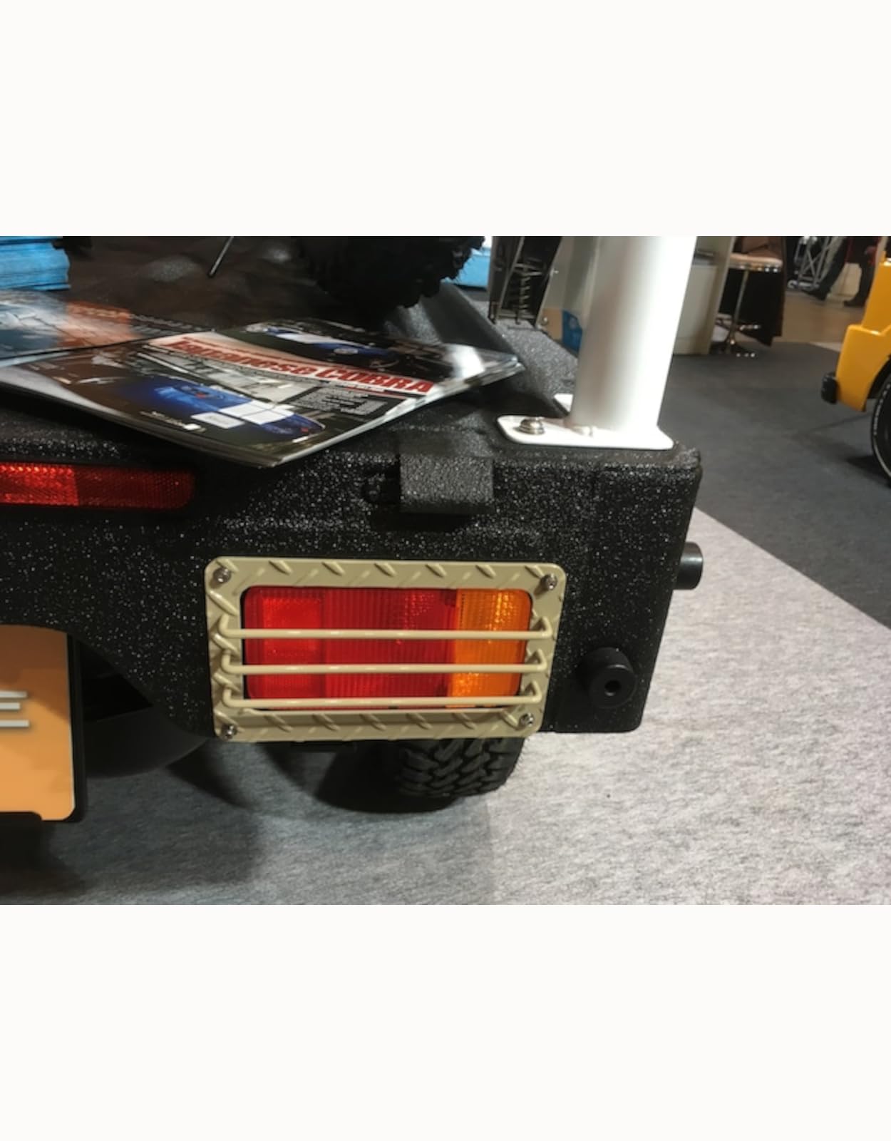Amazon.co.jp: スズキキャリー用 テールランプガード 左右セット