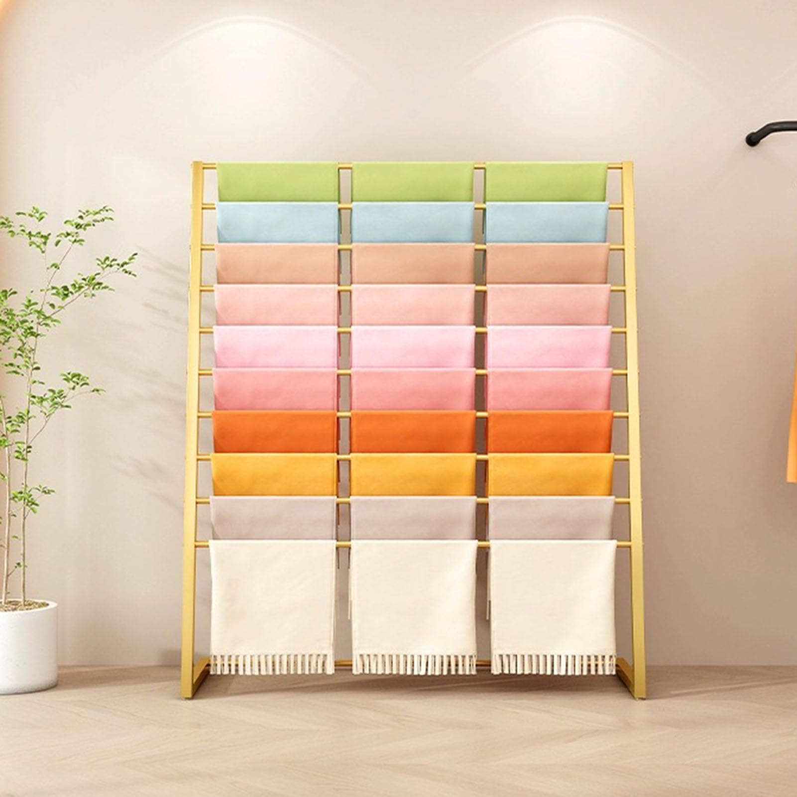 Présentoir métallique sur pied multi-niveaux pour organiser ceintures et pantalons