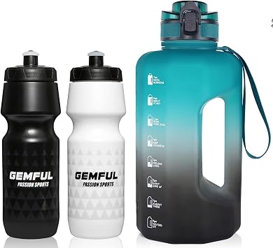 زجاجة مياه GEMFUL 2 عبوة خالية من مادة BPA لركوب الدراجات سعة 24 أونصة و74 أونصة نصف جالون مع مقبض علامة زمنية لصالة الألعاب الرياضية الخارجية