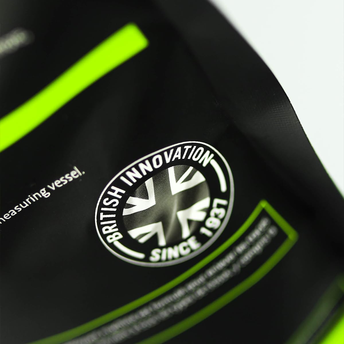 Grangers Performance WASH Recommended by World Leading Extreme Technical Outdoor Wear Companies. Suitable for All Breathable Membrane Fabrics Including Gore-Tex and Event.