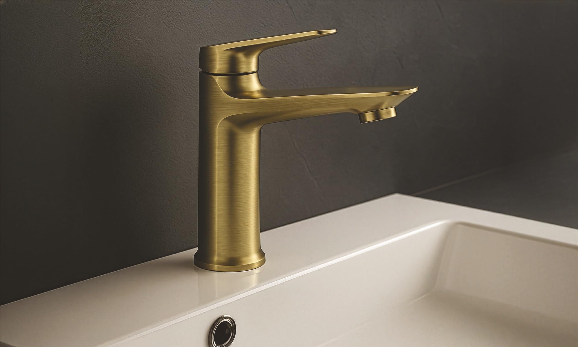 Bateria umywalkowa ARIANE - Rozmiar S - Elegancka sylwetka - Ergonomiczny metalowy uchwyt - Ceramiczna głowica 30 mm - Przepływ 5 l/min - Miedziana - Nowoczesny design
