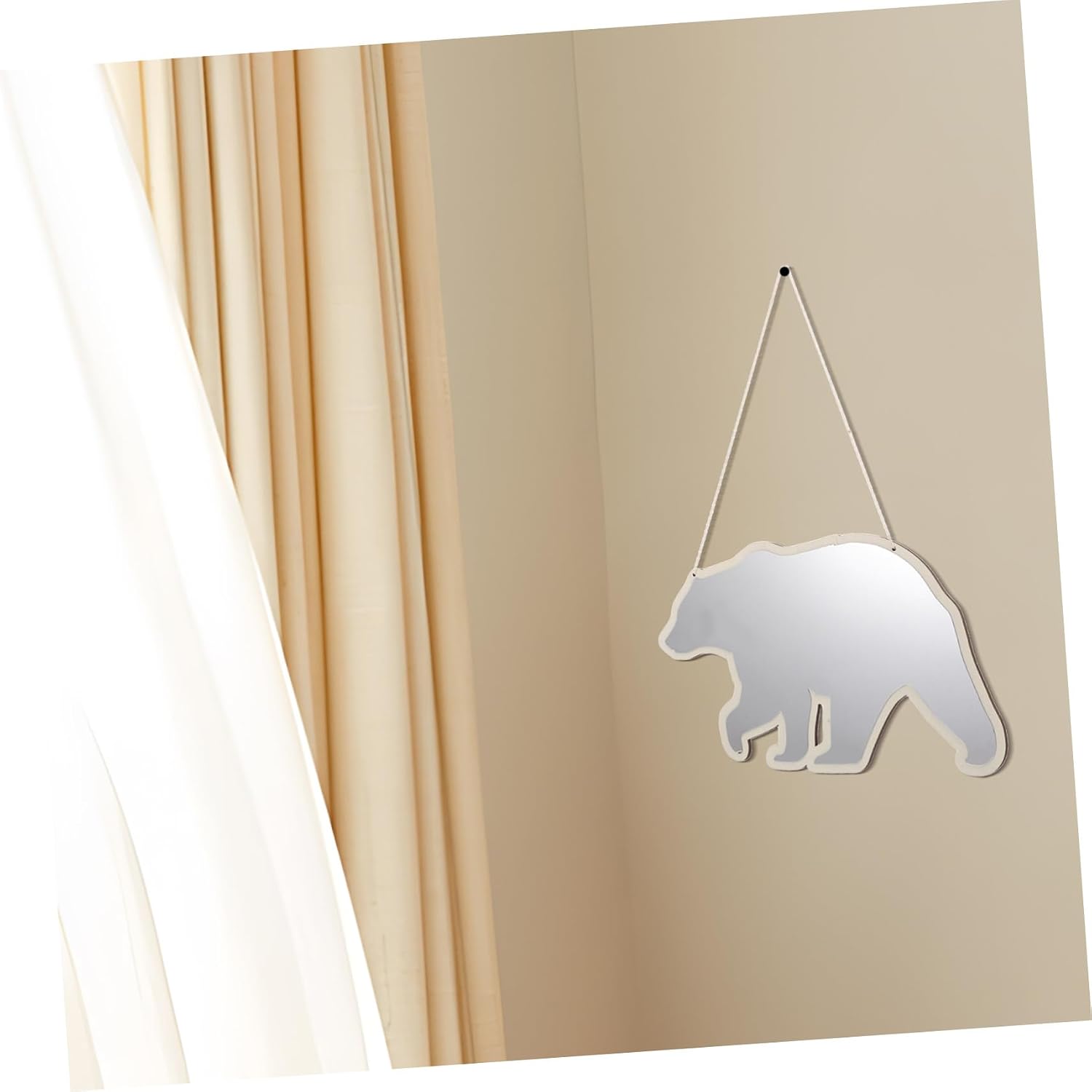 High Clarity Boys and Girls Mirror Cute Bear Acrylic Vanity for Girls Makeup Mirror Decor
