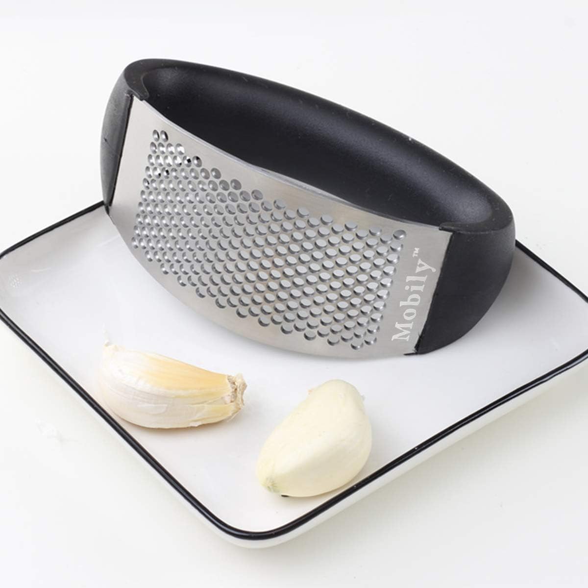 Mobily Durable 304 Stainless Steel and Plastic Portable Garlic Crusher Ginger Mincer Squeezer Press Rocker Kitchen Chopper with Handle (3.94x2.7-Inches, Black)