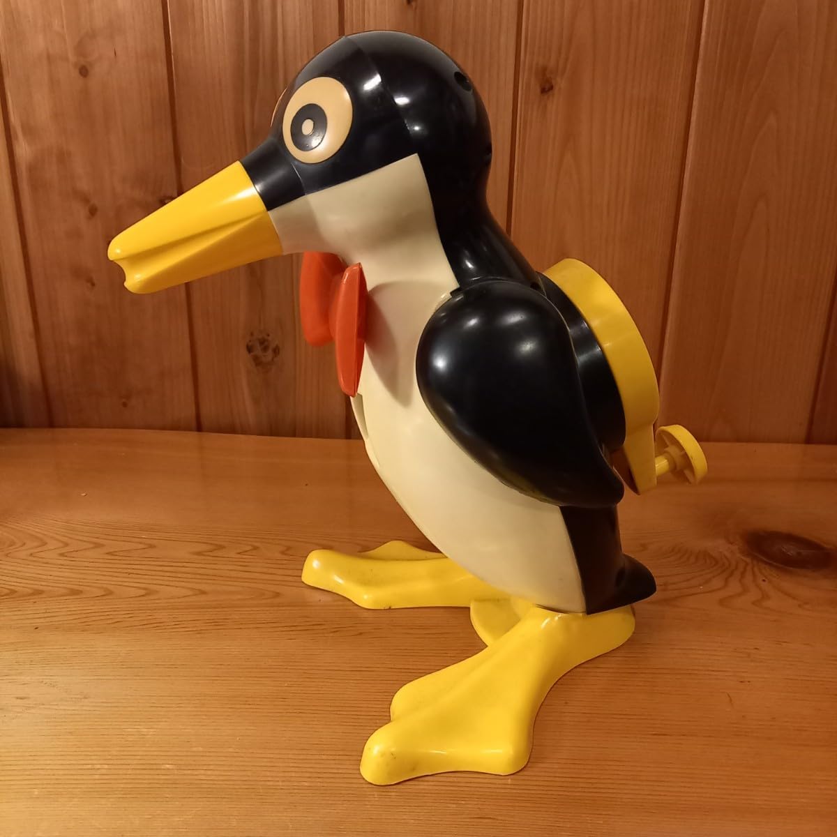 Amazon.co.jp: アサヒ ペンギンちゃんの氷かき アサヒのかき氷機 レア