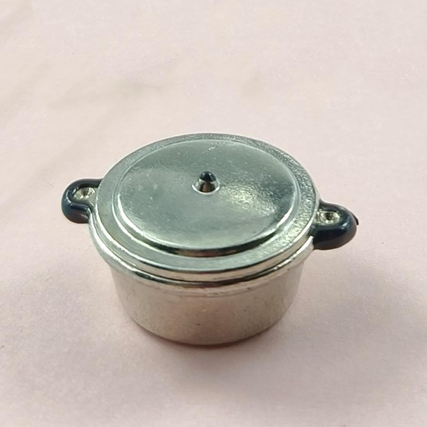 Amagogo Mini Kitchenware Model Dollhouse Kitchen Utensils 1/6 1/12 Mini House Scene Props Pretend Toy Dollhouse Soup Pot for Dining Room Decor, L 5 61MwLLM19EL. AC SL1500