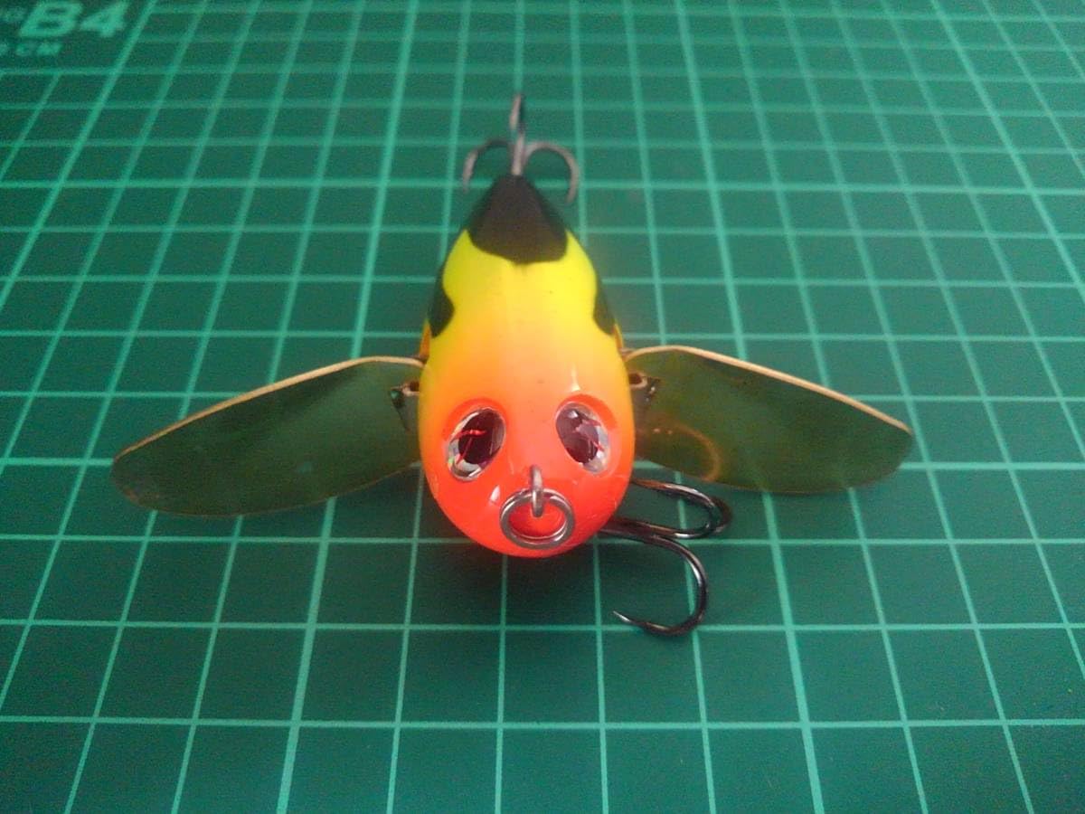 Amazon.co.jp: 羽根物ルアー 60mm 13g ファイヤーパターン2 検 B級