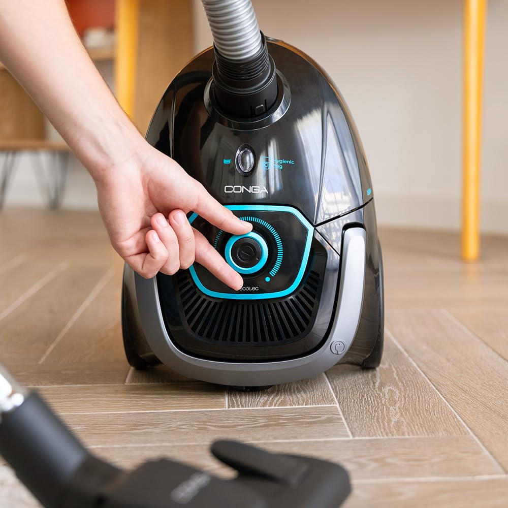 Cecotec Aspirateur Traîneau avec Sac de 2,5 L Conga Powerbag 2500 Plus. 850 W, Filtration Haute Efficacité, Tube Télescopique en Métal, Comprend des Accessoires Adaptés aux Meubles et aux Coins.