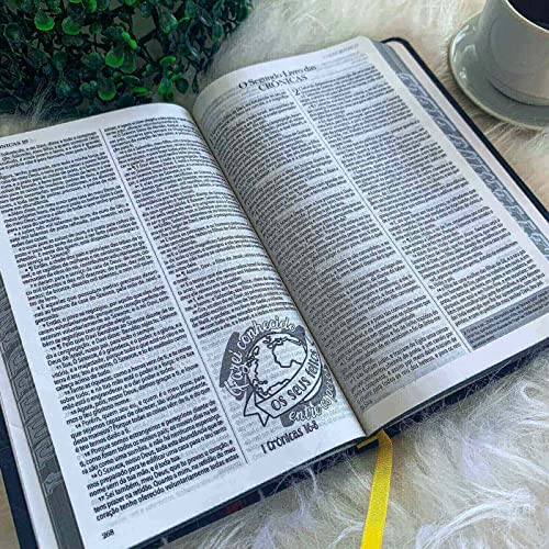 BIBLIA KING JAMES 1611 Ultrafina Lettering Bible - Retrô (CAPA SOFT TOUCH)