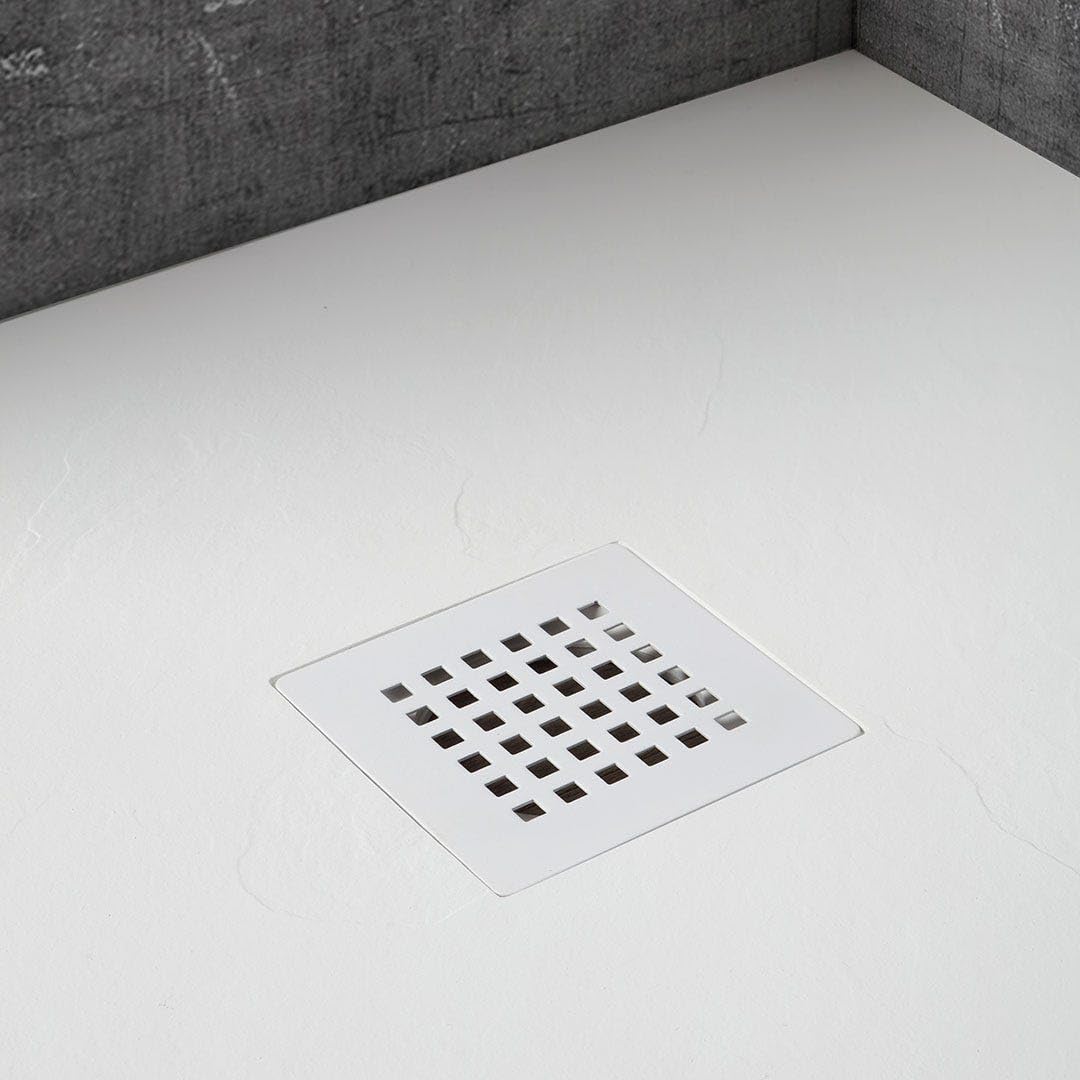 Kiamami Valentina - Piatto Doccia 70x100 Rettangolare Antiscivolo Riducibile in Resina Effetto Pietra Bianco, Solo 2,5 cm di Spessore, Copripiletta Acciaio Incluso