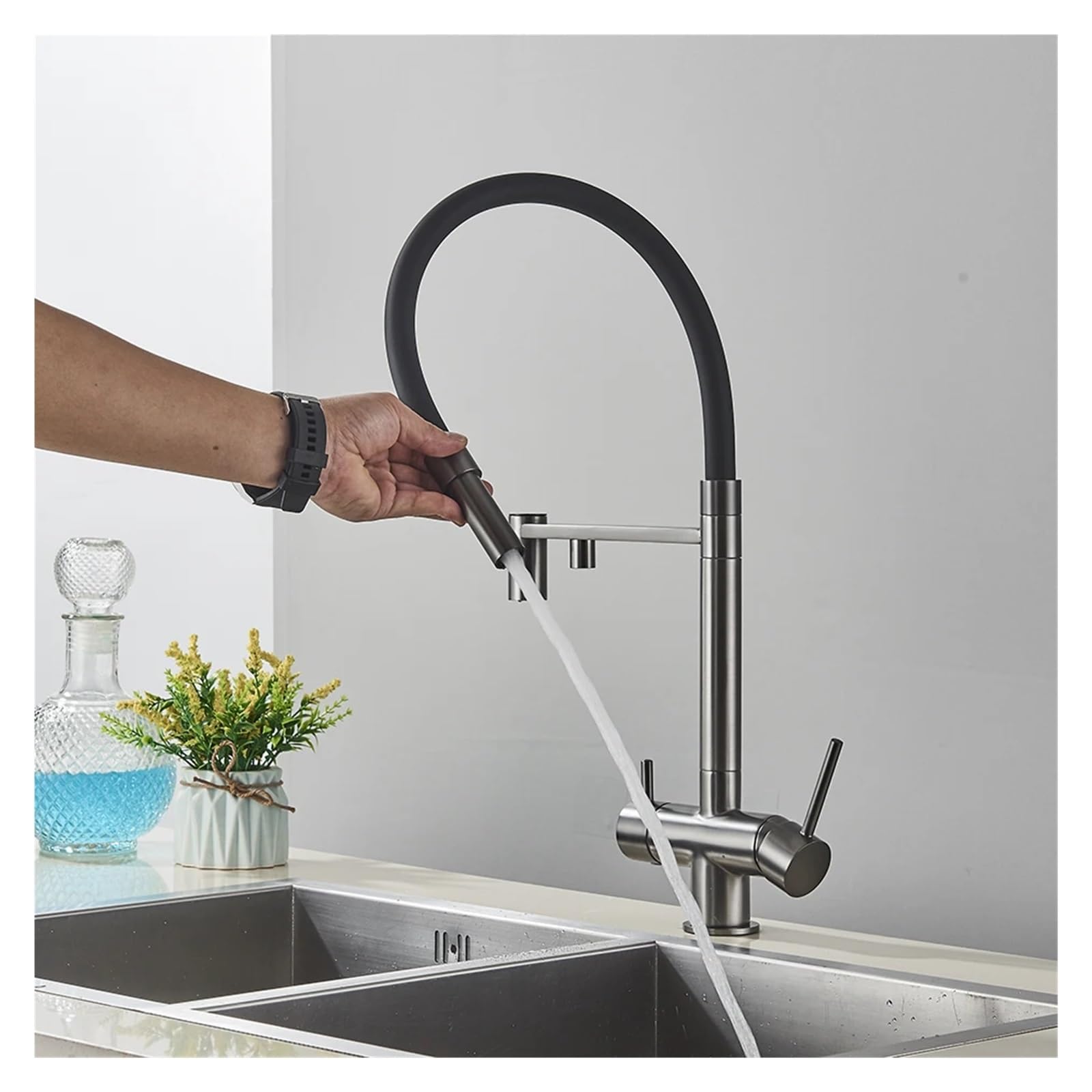 Filtro de agua para grifo de cocina de doble boquilla, grifo de purificación de agua negro mate con función giratoria para agua potable pura, elegante grifo mezclador para el hogar