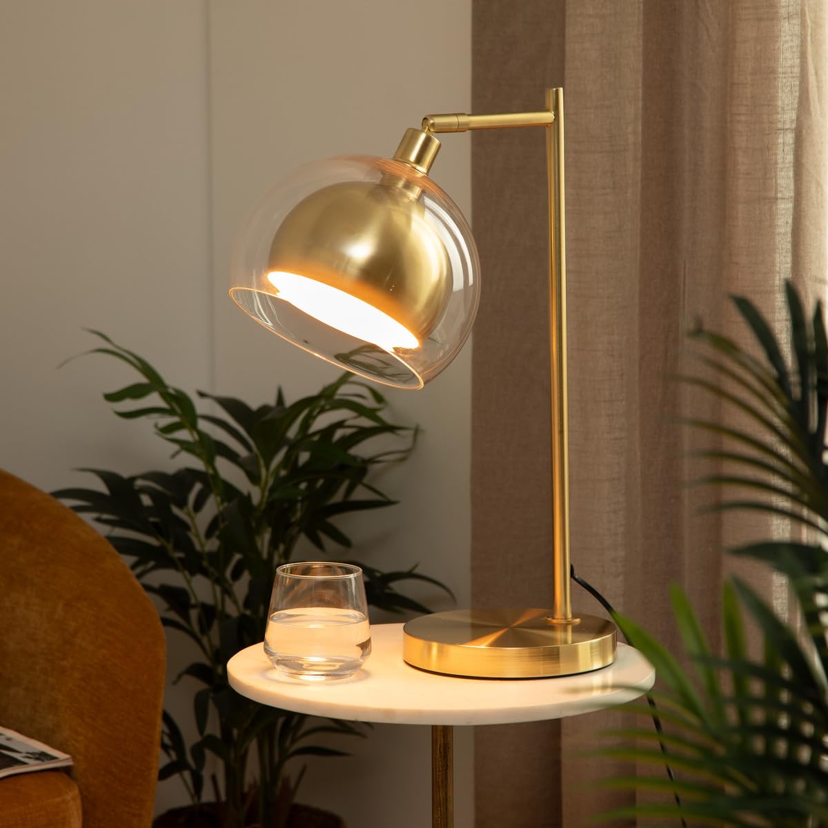Atmosphera - Lampe à Poser Rivi Doré, H 48 cm, Double Abat-jour en Verre, Tête Orientable - Pour Bureau, Chambre, Salon