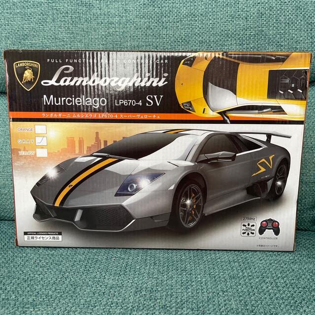 Lamborghini Murciélago LP670-4 SV 1/18 Lamborghini Murcielago LP670-4 SV China Limited Edition 1:18 Norev