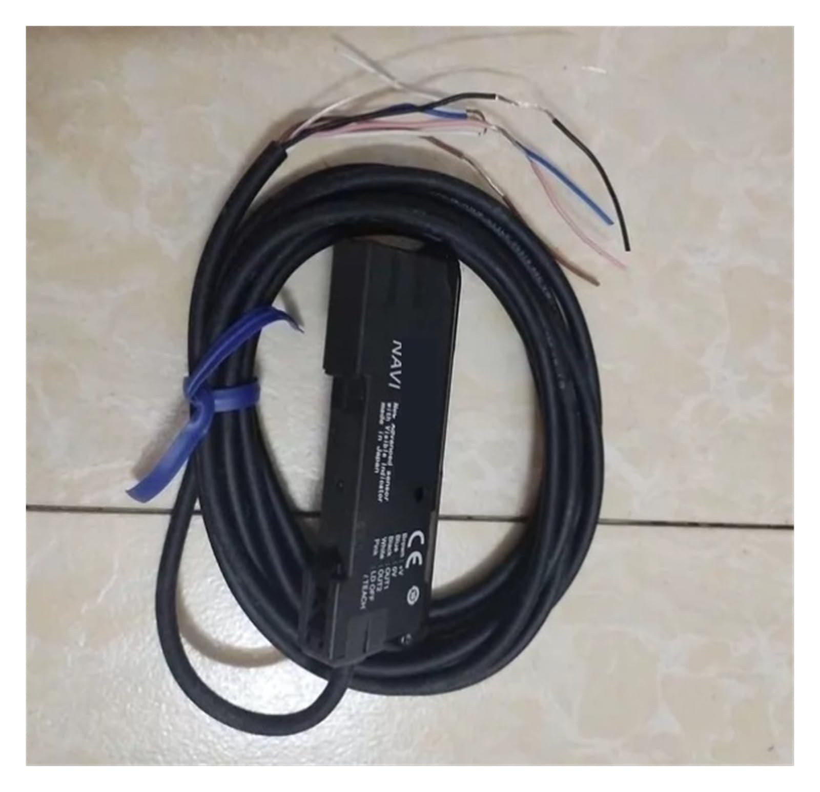 Capteur à fibre optique LS401-C2 original pour détection industrielle précise