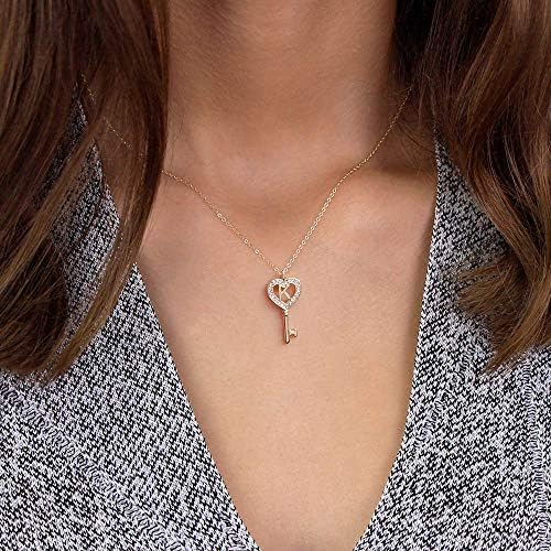 Collier Initial Femme Or 14K Plaqué - Pendentif Lettre Clé Zircon Cubique - Cadeau Anniversaire Noël