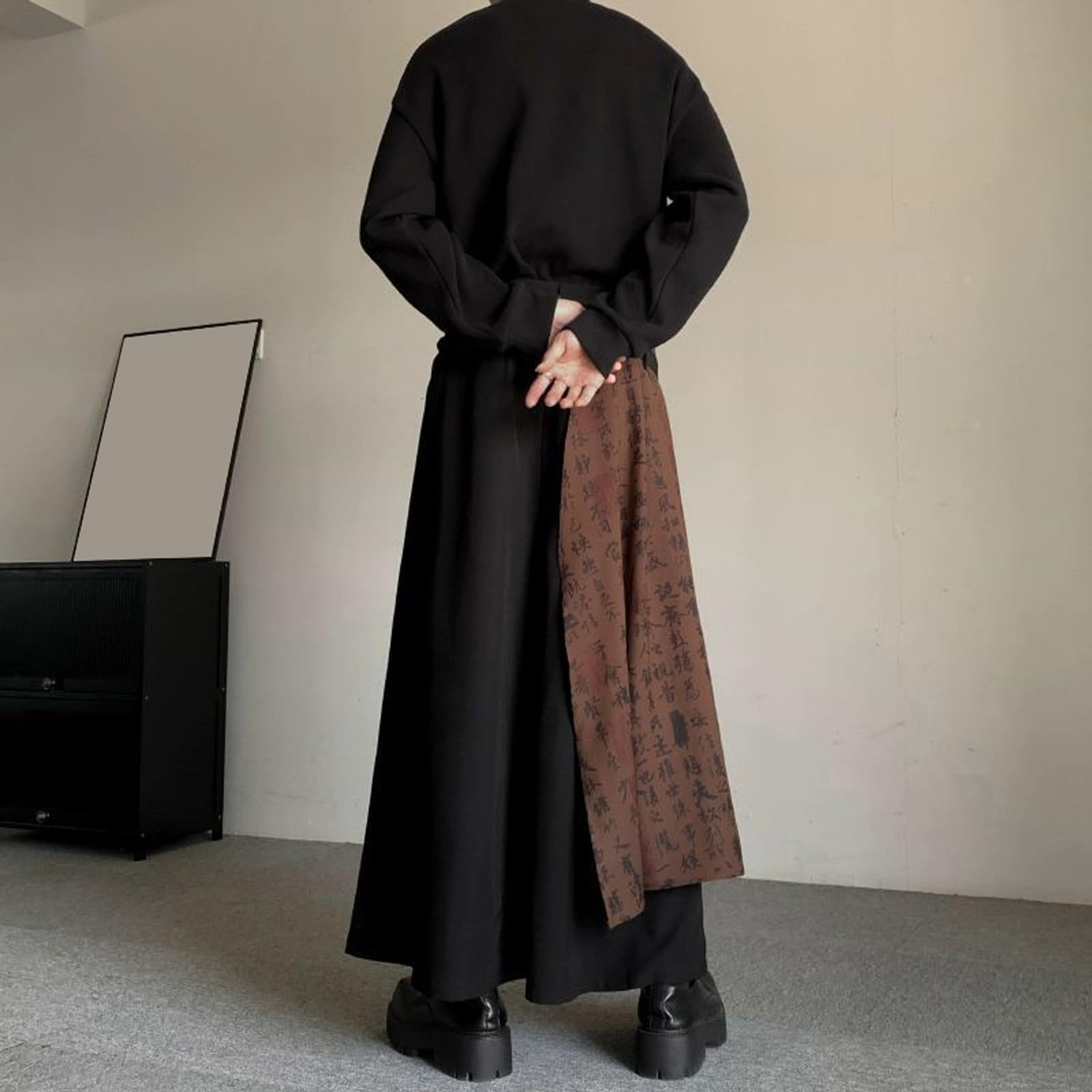Kimono Uomo Kendo Samurai Gonna Orlo Irregolare Kilt Stile Giapponese Samurai Hakama Gonna Grandi Taglie Pantaloni Da Uomo Tradizionale Tinta Unita Samurai Vestito Casuale Sciolto