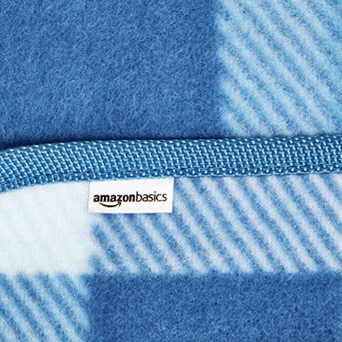 Amazon Basics Reisezubehör- Reisedecke mit Wasserdicht Rückseite, 200 x 200 cm, Hellblaues Plaid