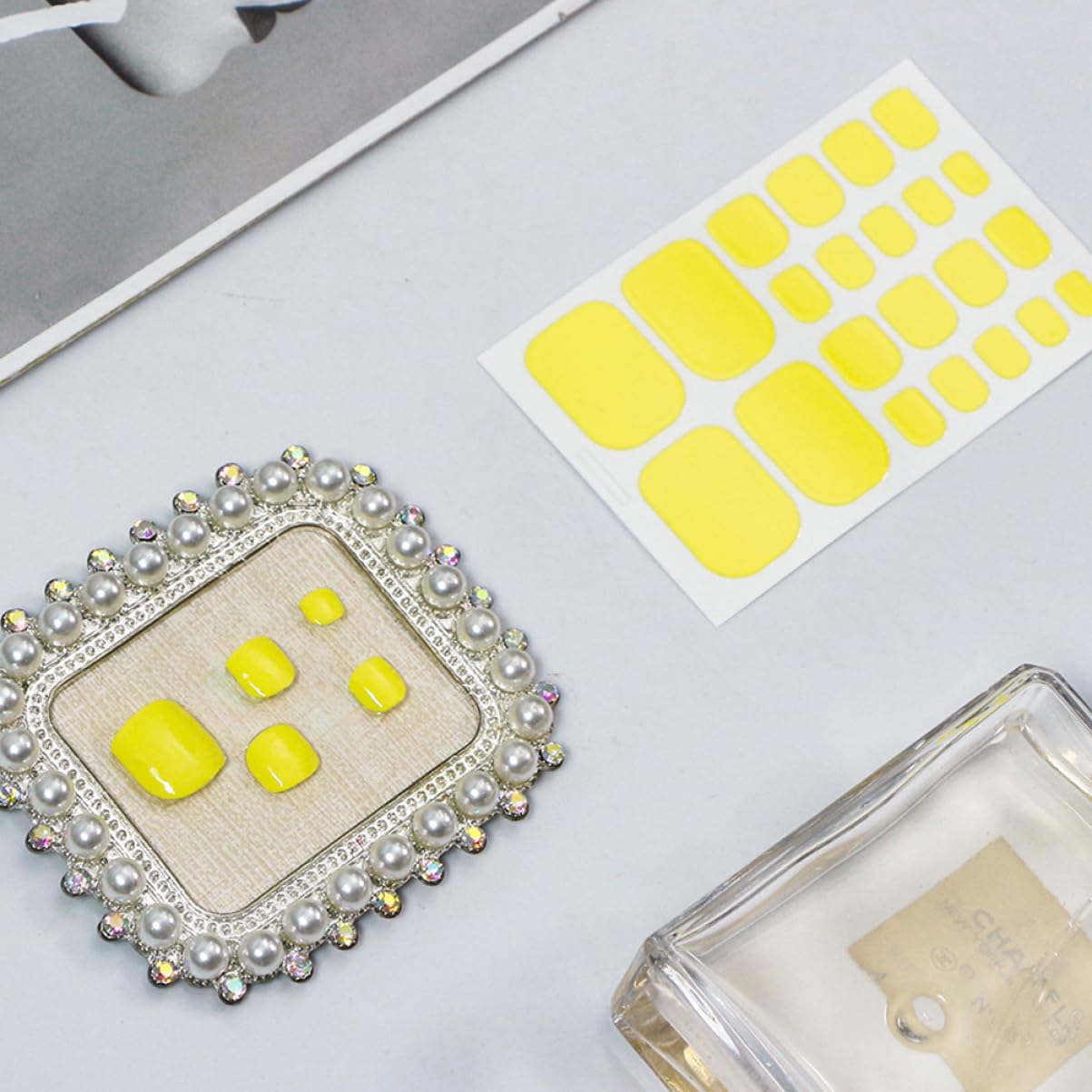 60fogli Adesivi Per Decorazione Unghie Dei Piedi Stickers Eleganti Per Nail Art Facili Da Applicare Design e Unico Perfetti Per Pedicure e Occasioni Speciali