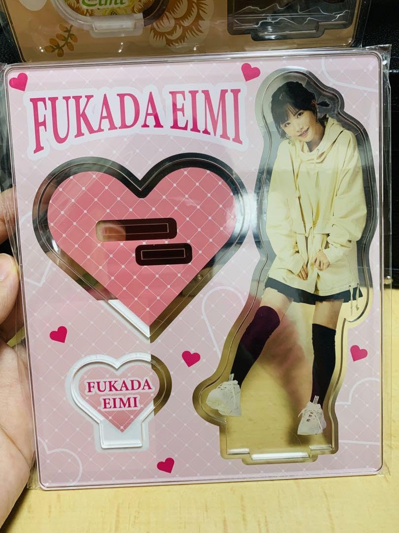 Amazon.co.jp: 深田えいみ 女優グッズ アクリルスタンド