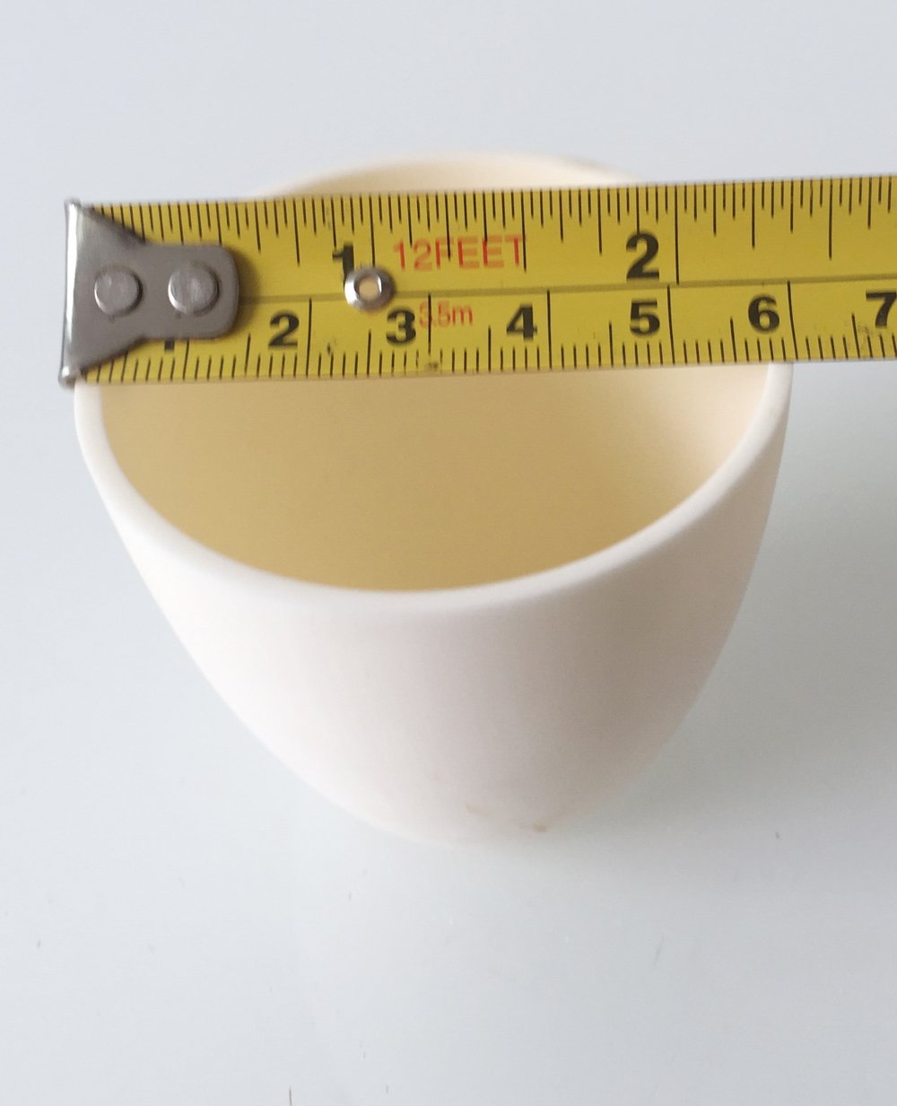 LLF Crogiolo di alluminio di analisi dell'ossido di alluminio del crogiolo Al2O3 dell'allumina di 99,3% per il laboratorio del laboratorio (70ml)