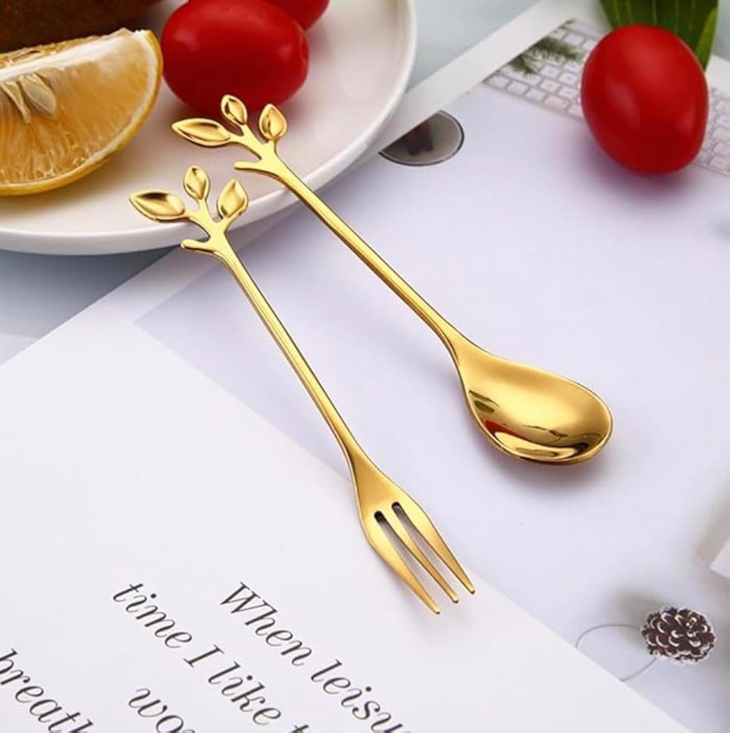 CasaLuxe Set of 4 Golden Spoons,Golden Fork,Ideal for Fruit,Coffee Stir,Dessert,Cutlery Kitchen Tableware,Stainless Steel,Leaf Design (12 Cm) (Gold_2 Fork + 2 Spoon)