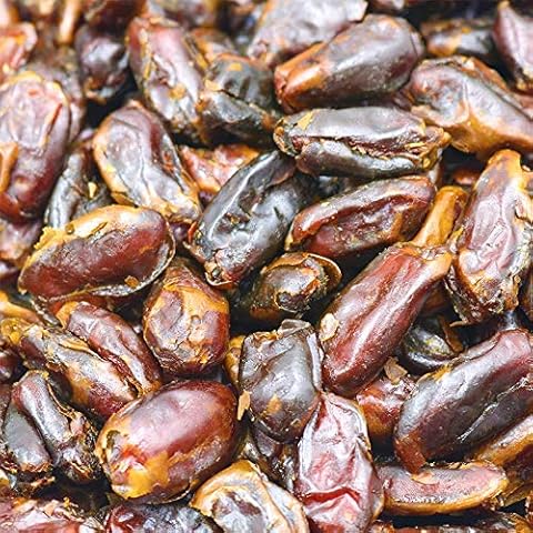 Grape Tree Pitted Dates 1kg Cover