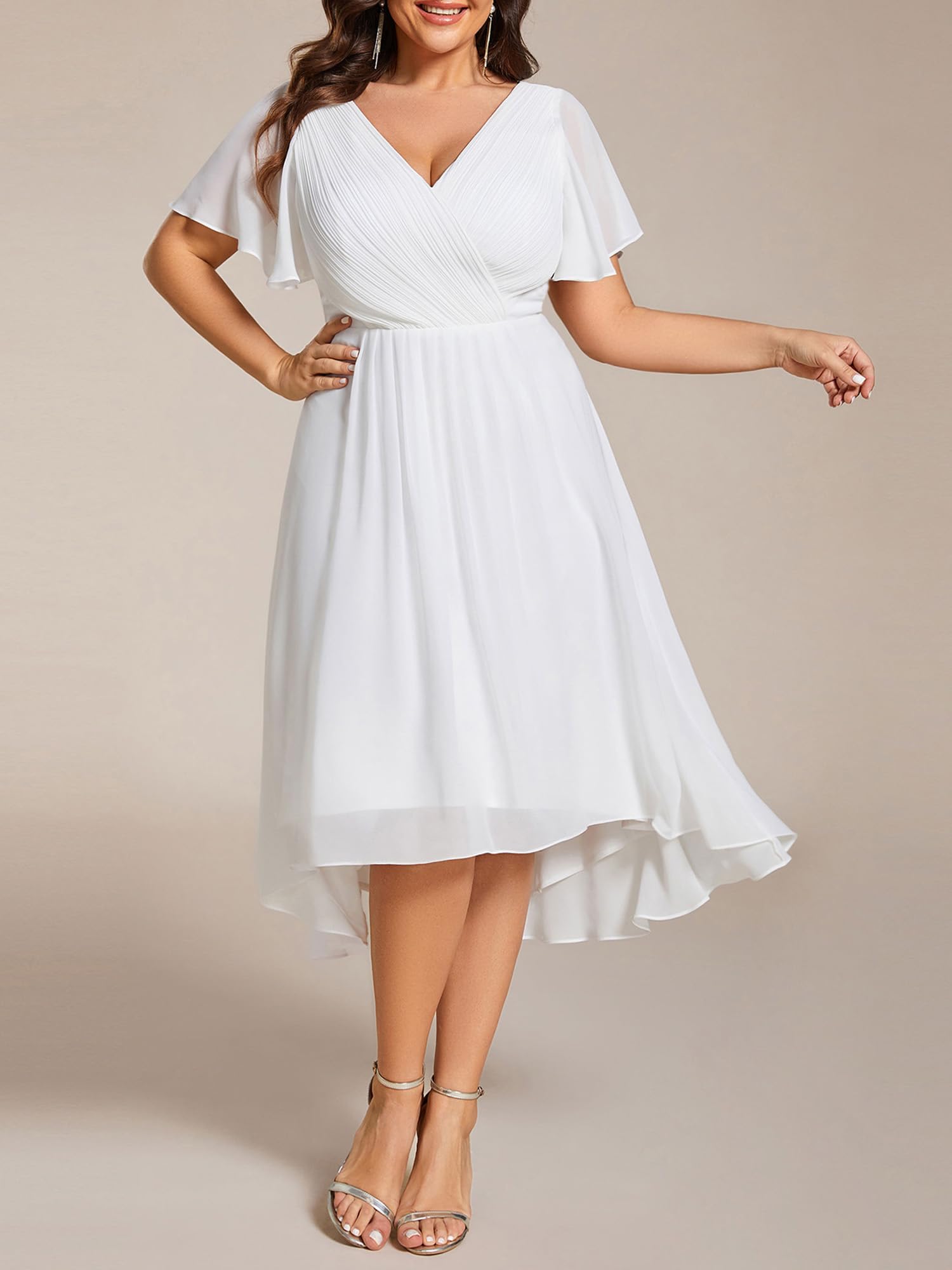 Ever-Pretty Donna Una Linea Increspato Scollo A V Maniche Corte Al Ginocchio Plus Size Wedding Guest Dress 01923-DA, bianco, 56