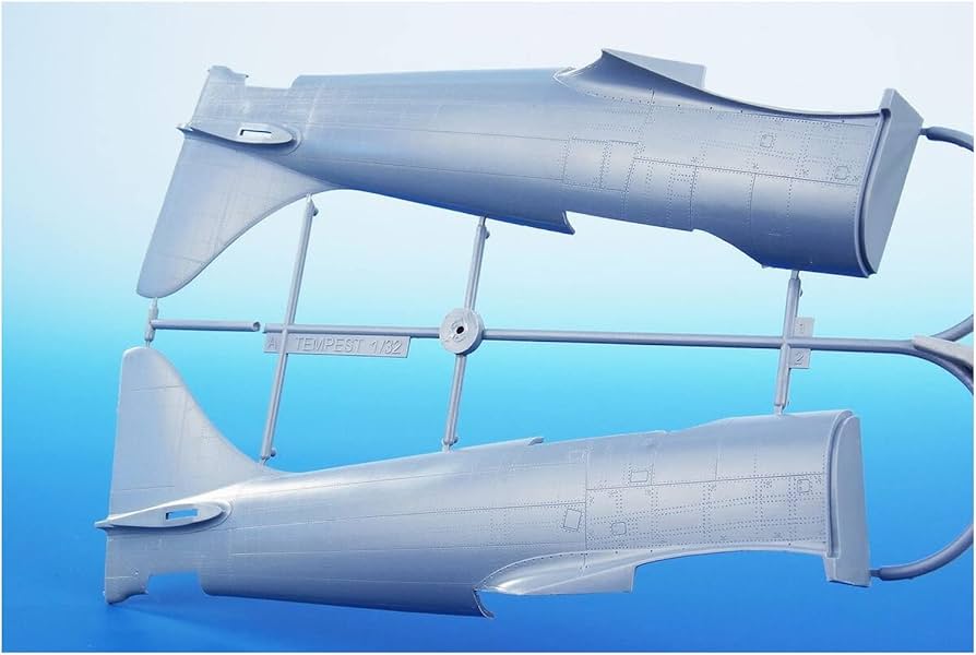 スペシャルホビー 1/32ホーカーテンペストMk.V ハイテックモデル スペシャルホビー 1/32ホーカーテンペストMk.V ハイテックモデル