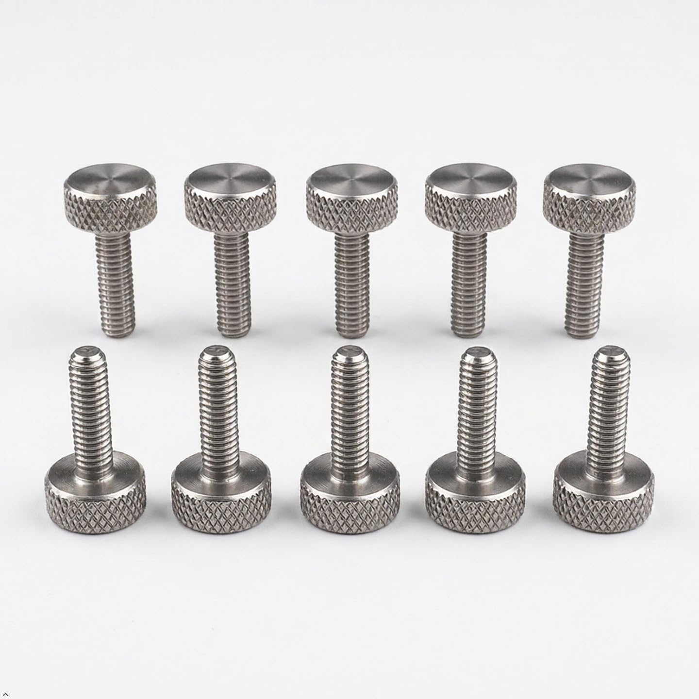 PrecisionGeek M5 Edelstahl Rändelschraube – Flachkopf – 15 mm Länge – AISI 303 – Set mit 10 Stück