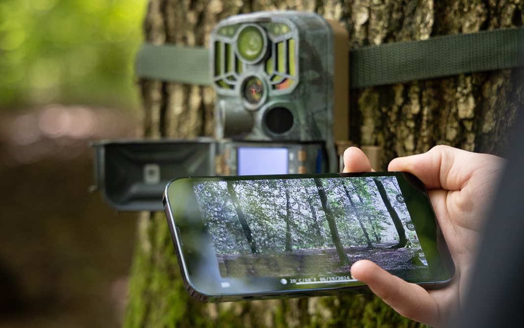Rollei Kamera leśna 4K WiFi – zdjęcia 48 MP i wideo 4K, widoczność w nocy, wykrywanie ruchu, wyświetlacz TFT LCD 2", sterowanie aplikacją, łatwy montaż za pomocą paska i uchwytu