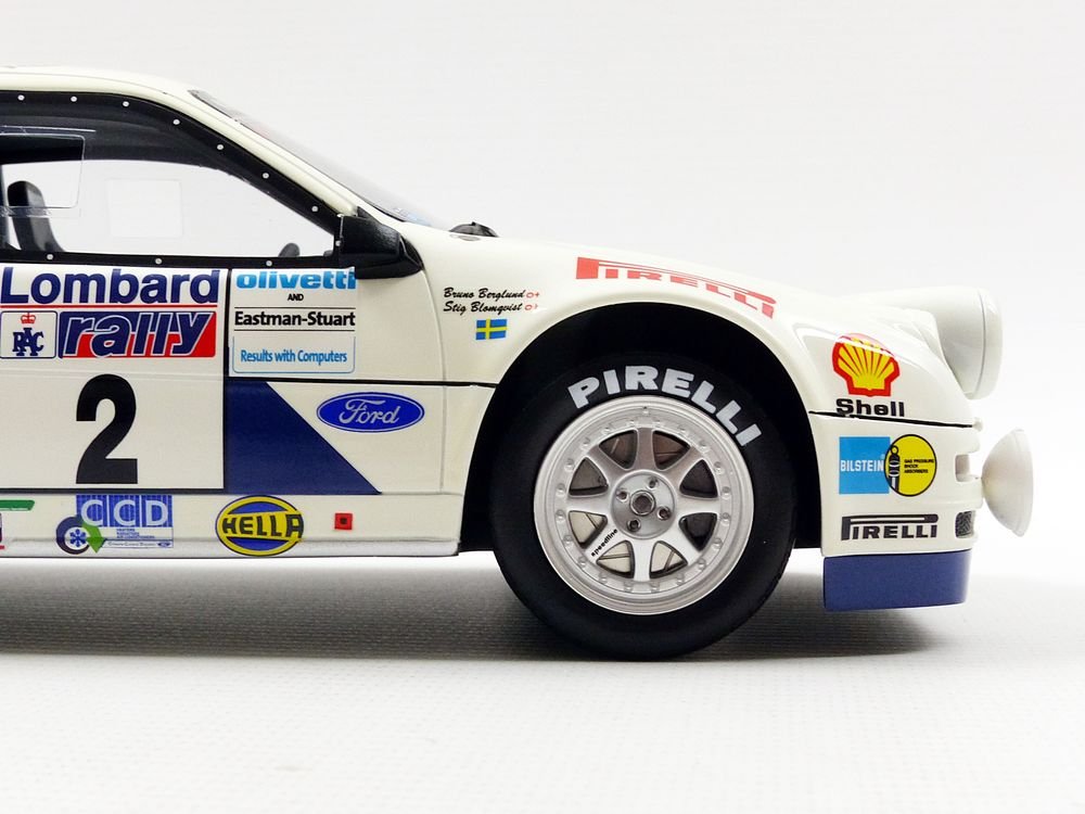 Otto Mobile OT679 Ford RS200 G B – Lombard Rallye 1986 – Echelle 1