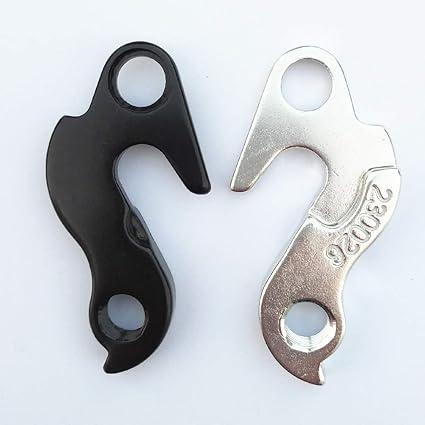 Derailleur hanger 230026 Clearance