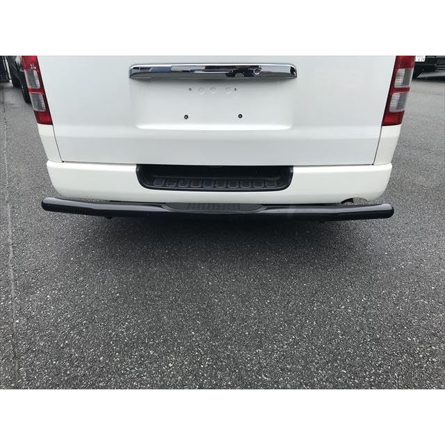 200系ハイエース、レジアス標準ボディ用 スチール製ブラックバンパー