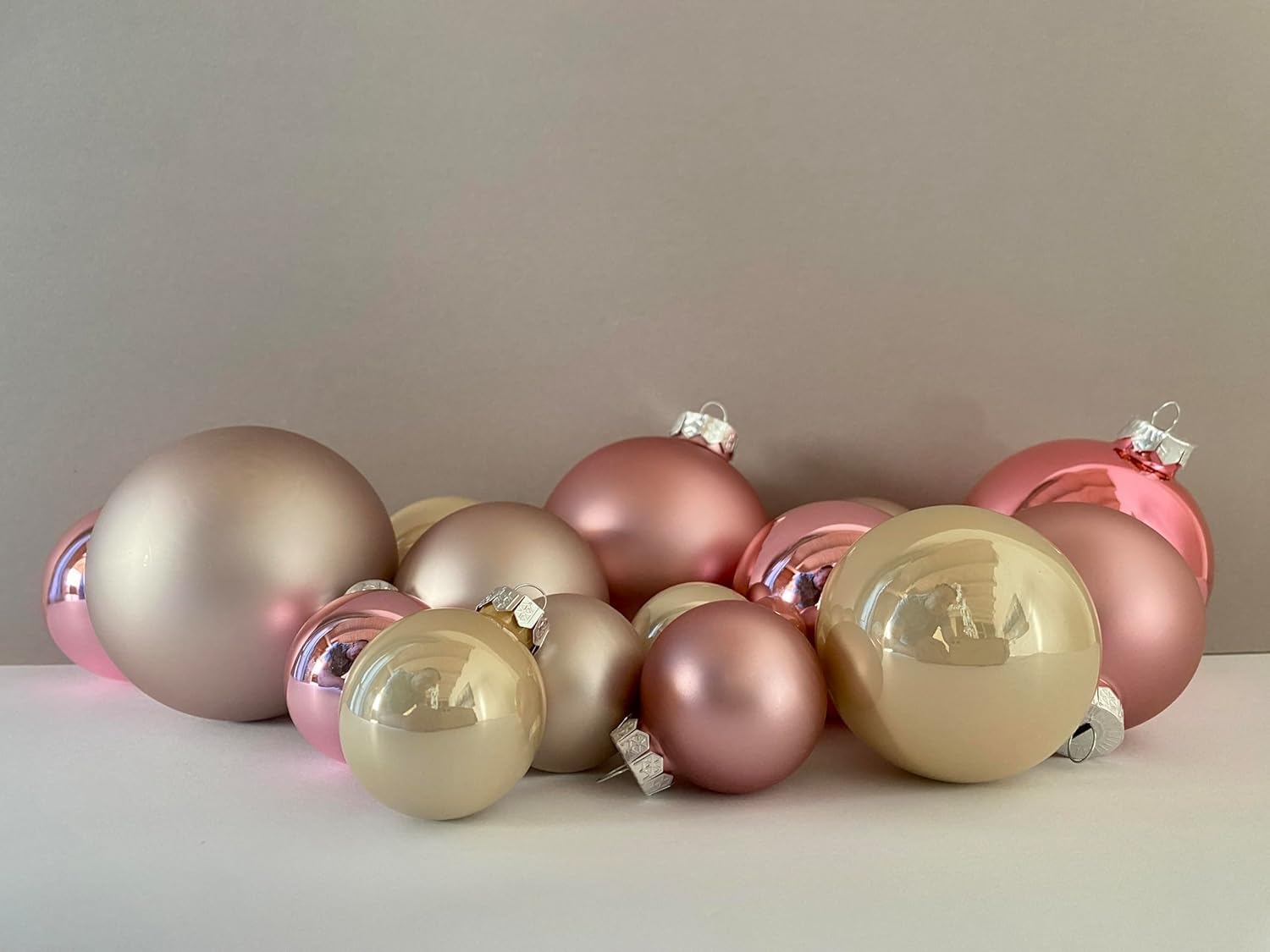TGS Thüringer Glasdesign Christbaumkugeln aus Glas, 40-teiliges Set (Rose)