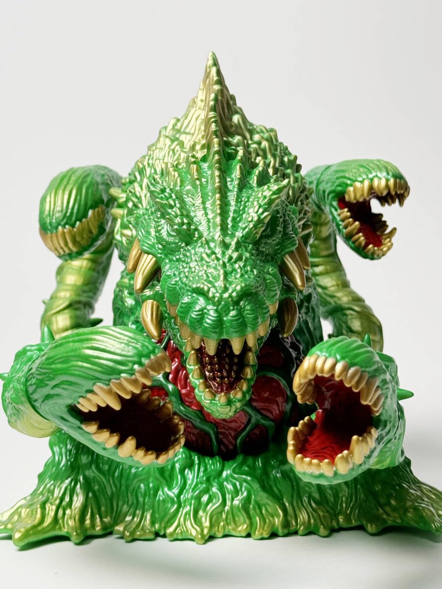 Amazon.co.jp: ソフビ MONDO ビオランテ Corrosive Sap Variant 腐食