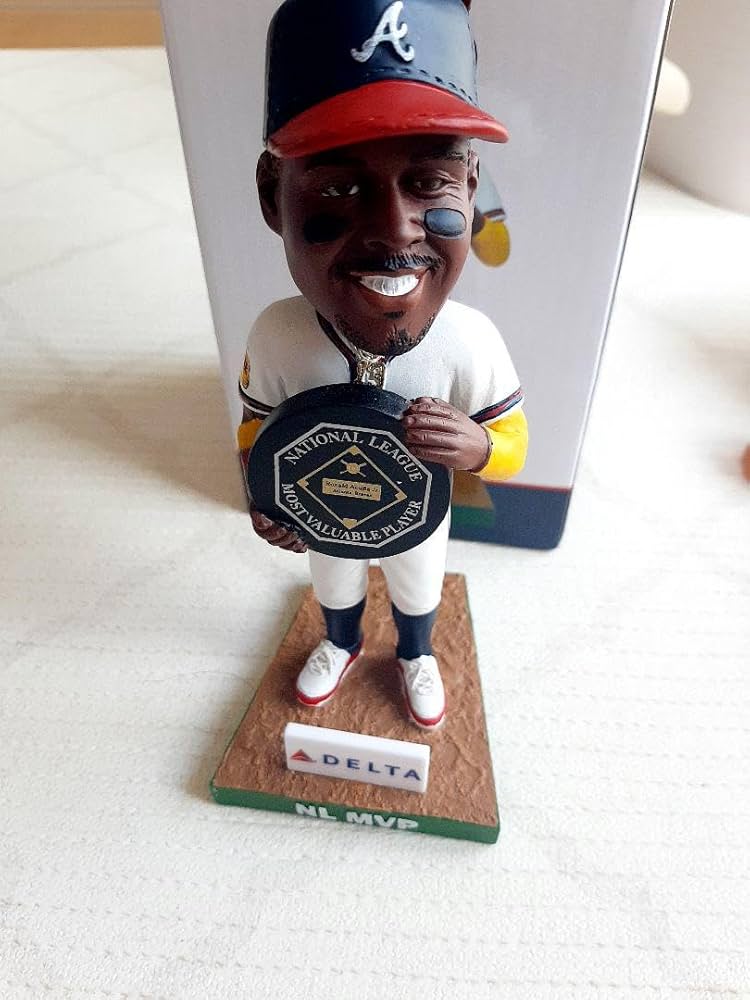 アクーニャjr フィギュア (2023MVP) アクーニャjr フィギュア (2023MVP