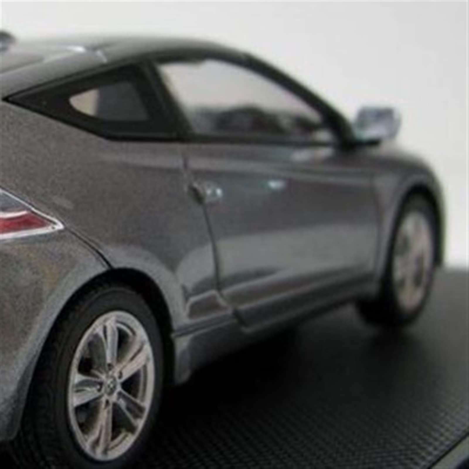 Amazon.co.jp: モデルカーのおもちゃ 1:43 ホンダ CR-Z スケールダイ