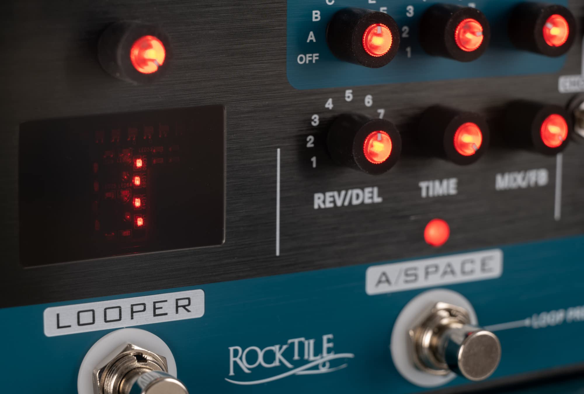 Rocktile MRC-90-LOOP Board multi effetto per chitarra
